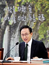 韓国のグリーン成長を強調する李明博大統領