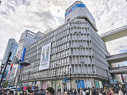 西武渋谷店も営業終了し、再開発を進めることになった