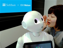 PepperとWatsonなどロボットとAIに関する動向が活発化（写真提供：IBM）