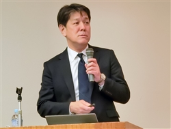 石川良光氏